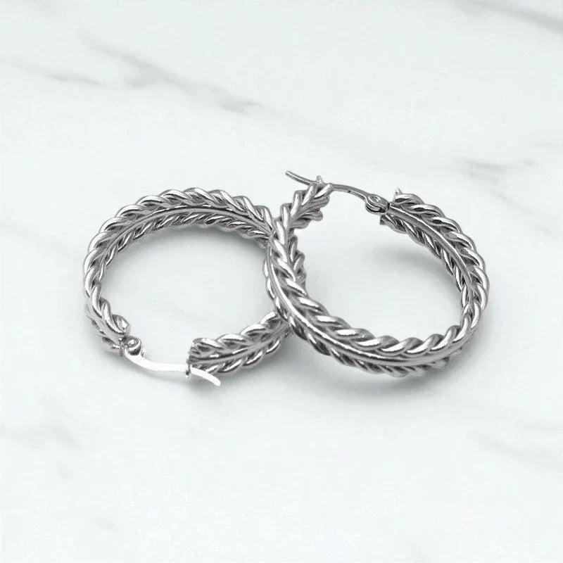 Ατσάλινα Σκουλαρίκια Κρίκοι 3.4cm – Πλεξούδα Ασημί (E1600)