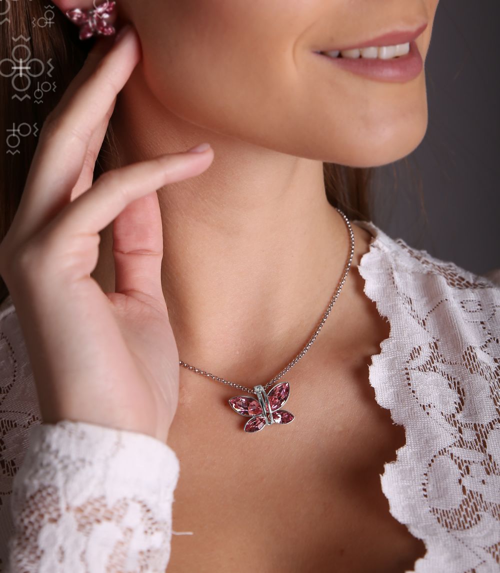 Χειροποίητο κολιέ πεταλούδα από κρύσταλλο swarovski (F1127)