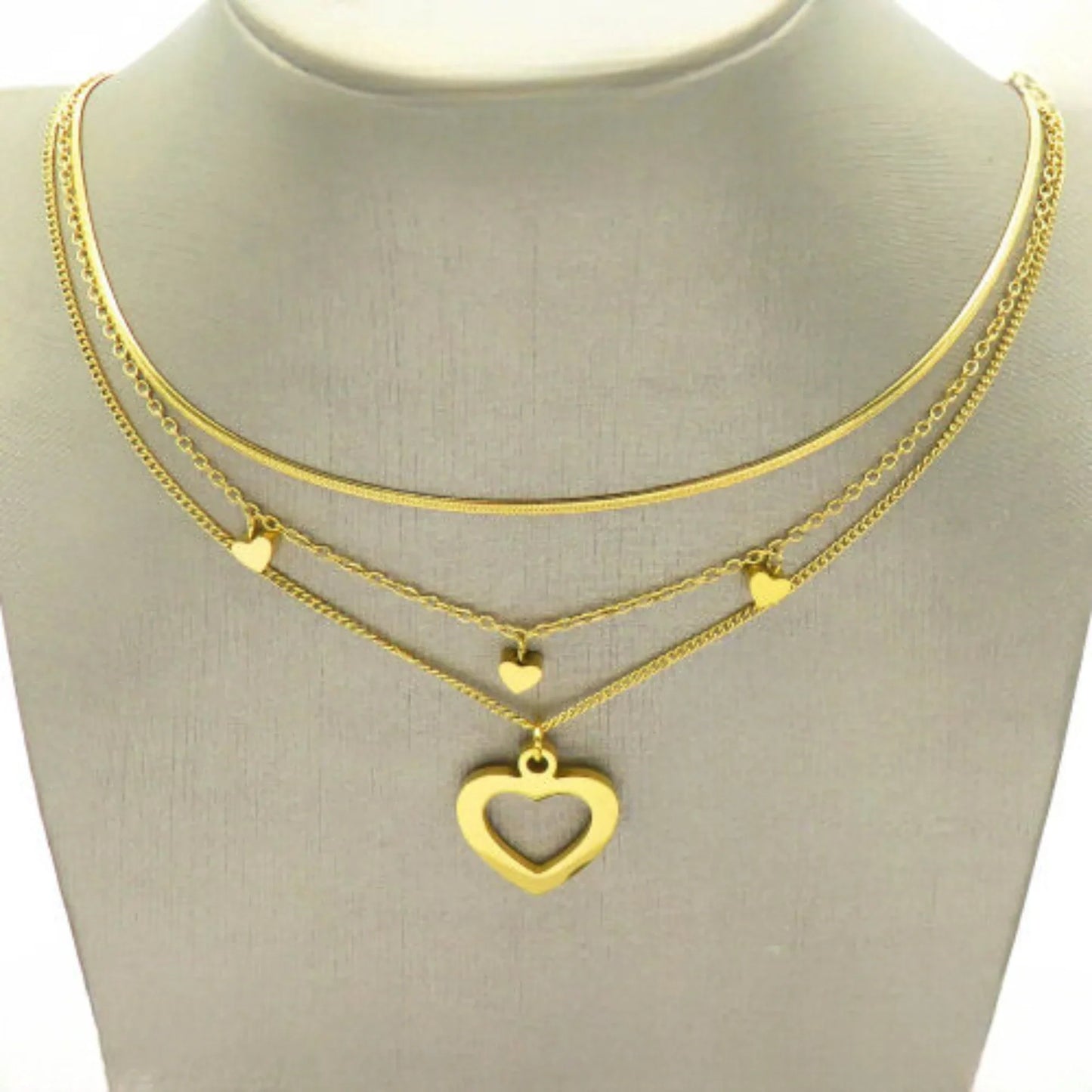 Ατσάλινο Τριπλό Κολιέ με Καρδιές – Χρυσό (N3238)