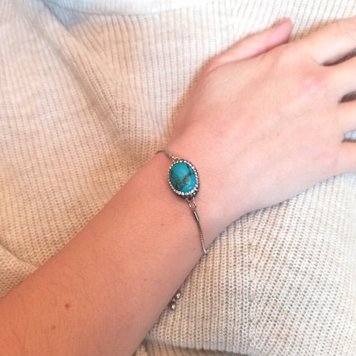 Χειροποίητο βραχιόλι ατσάλινο με πέτρα τυρκουάζ (B1117)