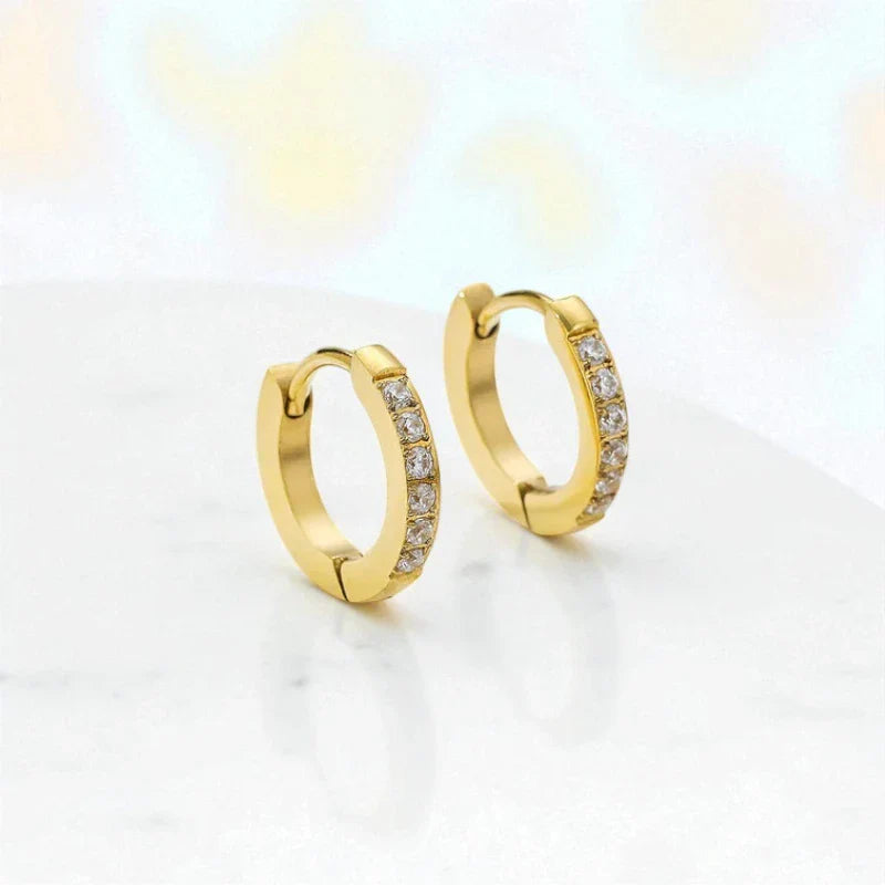 Ατσάλινα Σκουλαρίκια Κρίκοι 1.3cm – Χρυσό με Ζιργκόν (E1596)